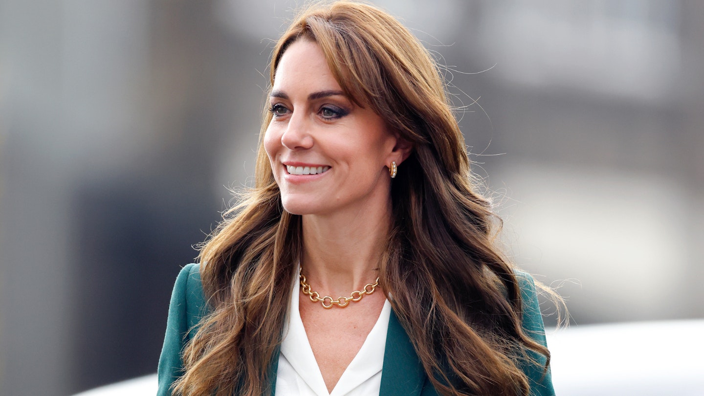 Kate Middleton long brunette hair